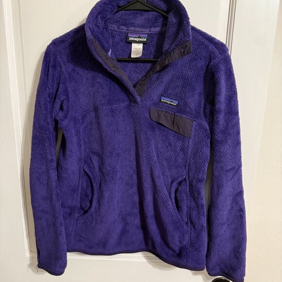 Patagonia Women's Synchilla Pull-Over in Ultra Violet Purple - Picture 4 of 8